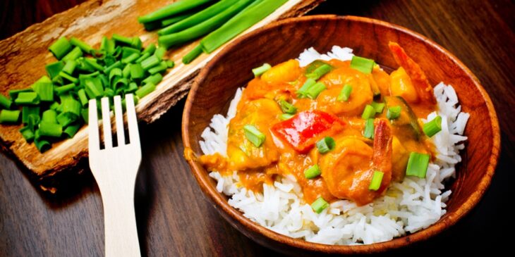 Camarão ao curry: revelamos segredo de como fazer receita sem errar!