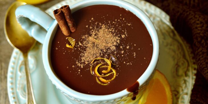 Chocolate quente com laranja: como fazer receita de inverno?