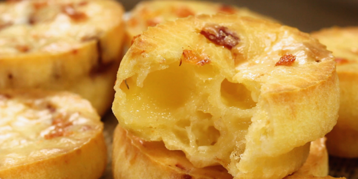Passo 1 - Muffin de pão de queijo com linguiça