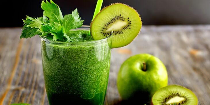 Receita de suco verde saudável para emagrecer muito fácil e simples