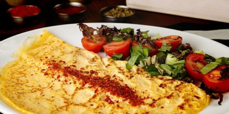 omelete com pimentão e tomate ovo com pimenta-do-reino benefícios crepioca com água crepioca de liquidificador crepioca com carne