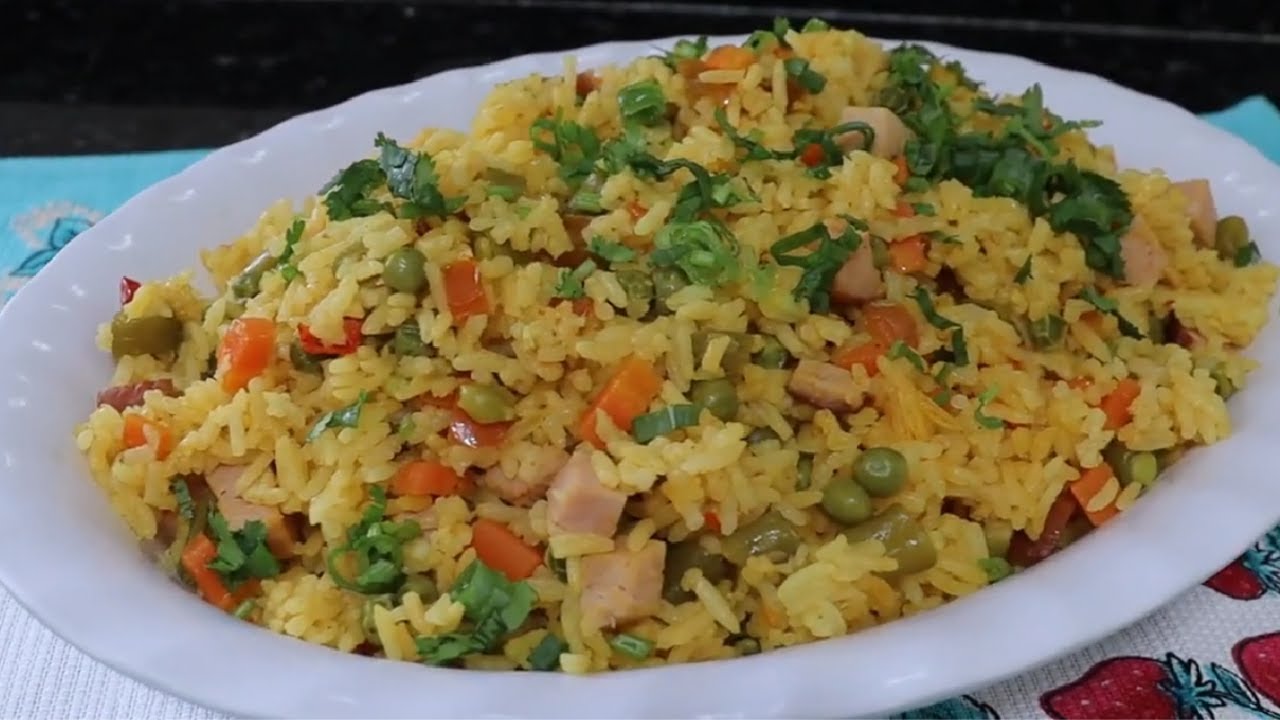 Como fazer arroz com peito de peru e cenoura?