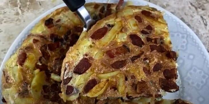 Olha só que receita maravilhosa Fritada de Batatas com Calabresa