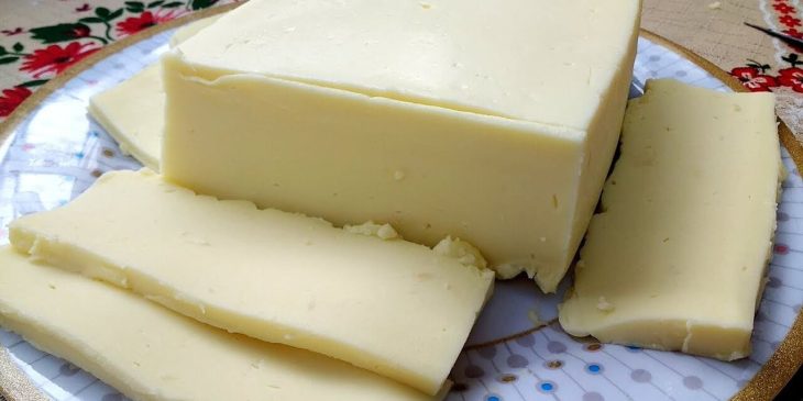 Receita de queijo mussarela caseiro