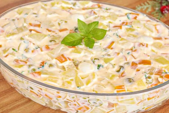 salada de maionese para churrasco simples fácil
