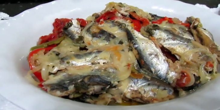 Escabeche de sardinha na panela de pressão super prático e com molhinho delicioso