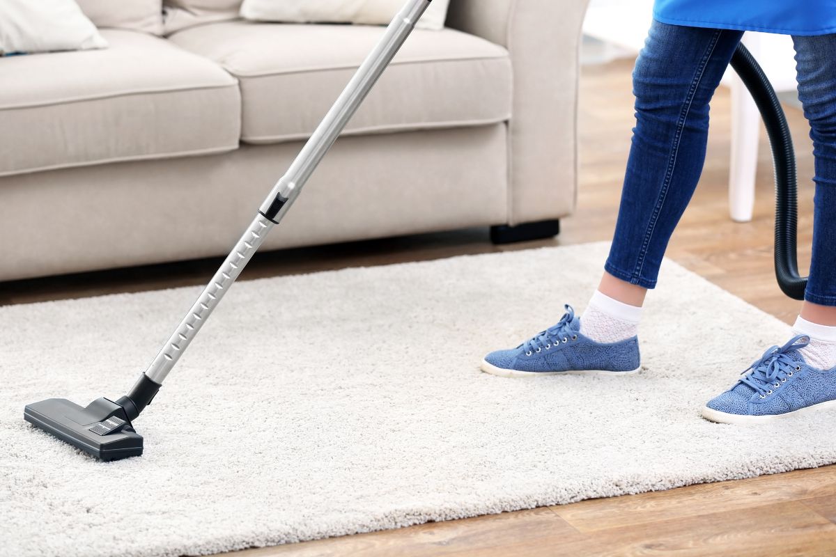 Lavar tapete a seco nunca foi tão fácil: temos a melhor dica para quem ama uma casa limpinha