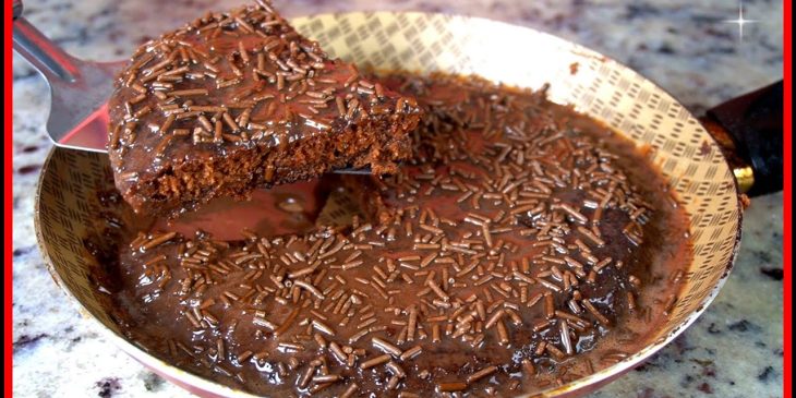 bolo de frigideira simples fofinho de chocolate bolo de chocolate de frigideira tudo gostoso