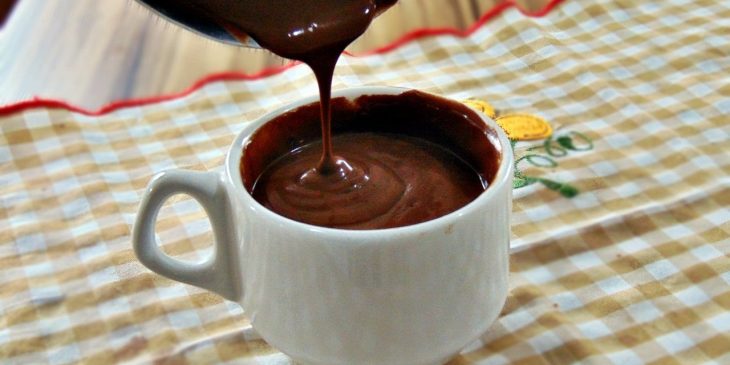 receita de chocolate quente cremoso