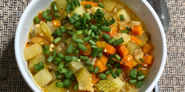 Sopa de legumes na pressão