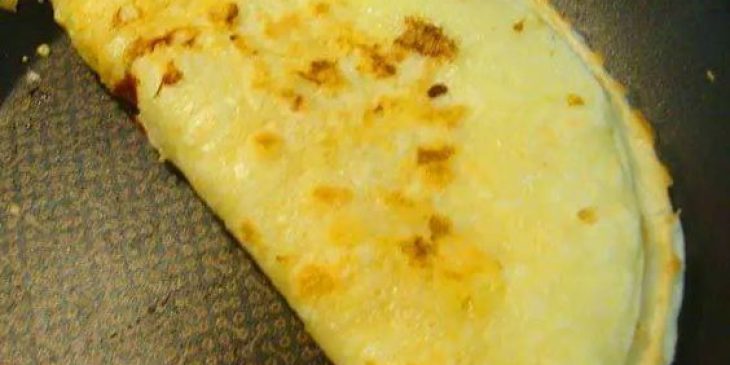 Pão de queijo de frigideira de tapioca é o melhor receita